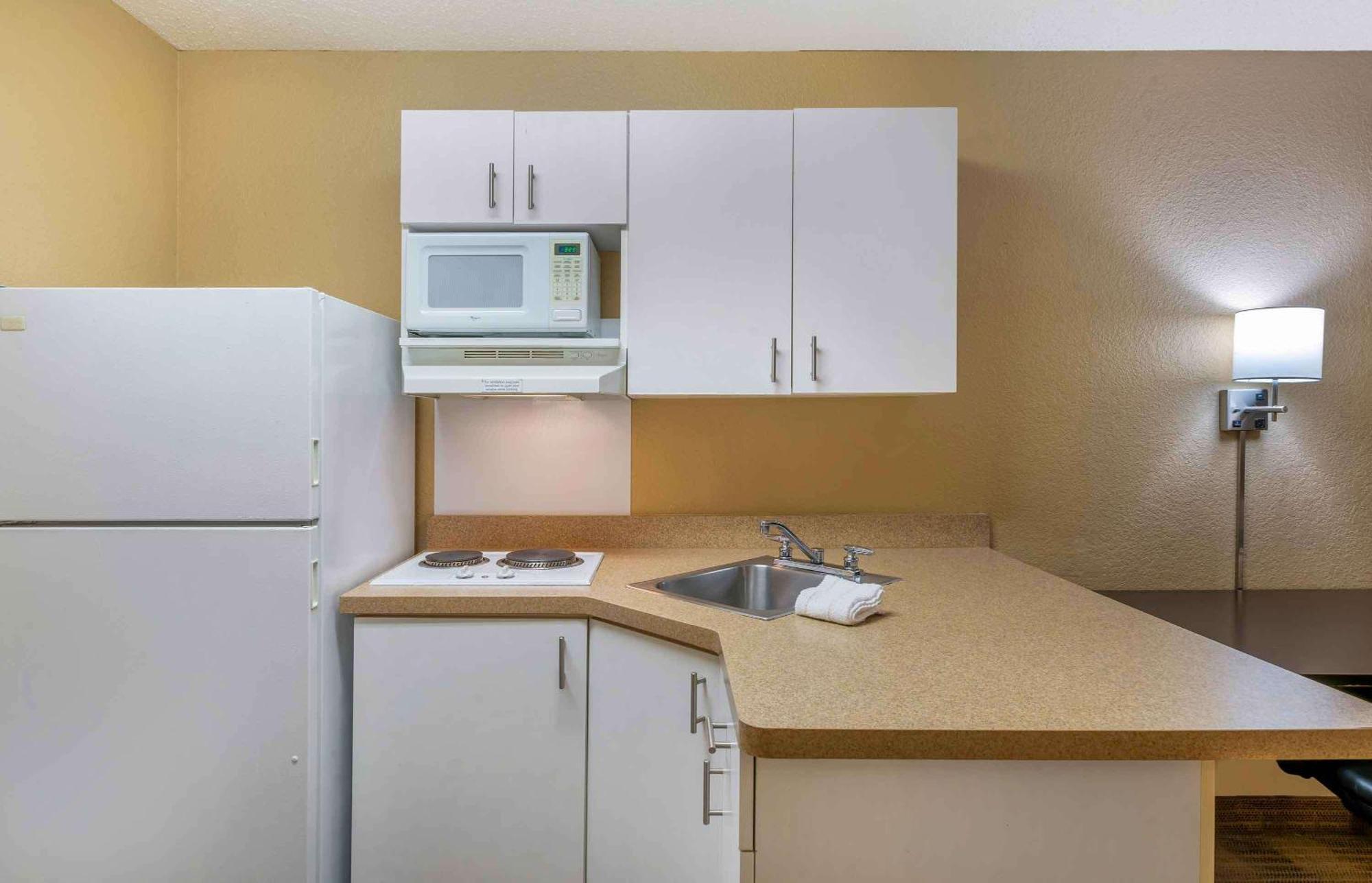 Extended Stay America Suites - Portland - Beaverton Hillsboro - Eider Ct Exterior photo
