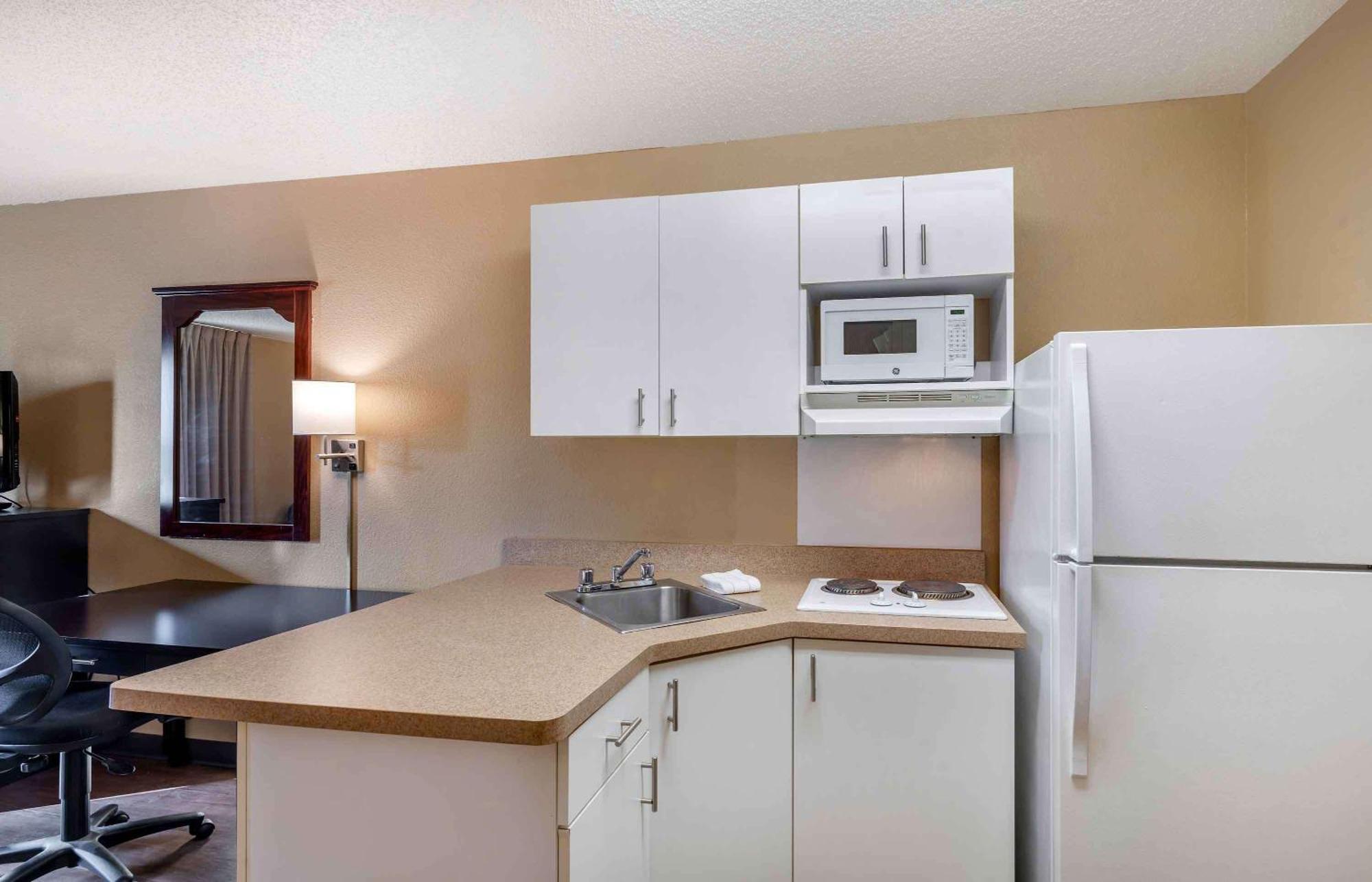 Extended Stay America Suites - Portland - Beaverton Hillsboro - Eider Ct Exterior photo